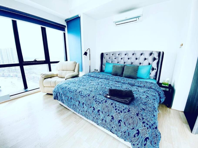 Bedroom 3, Super King-Sized Studio-Revo, Kuala Lumpur