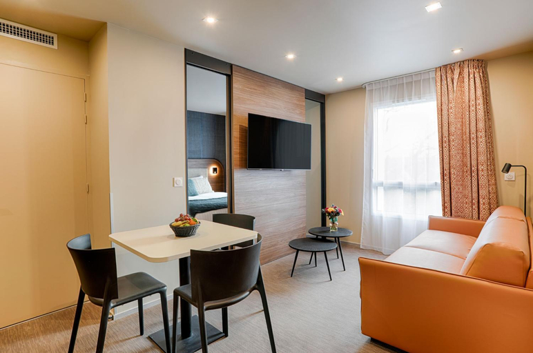Others 4, Residence Meublee Bellini Vannes, Morbihan