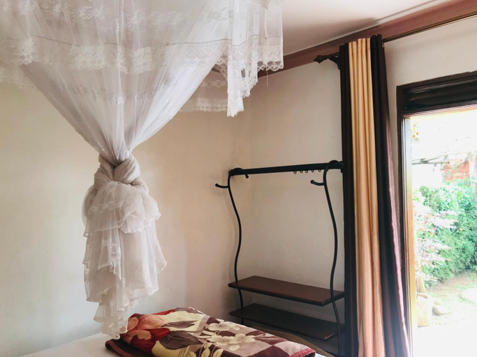 Bedroom 2, Paradise Gardens Kajjansi, Busiiro