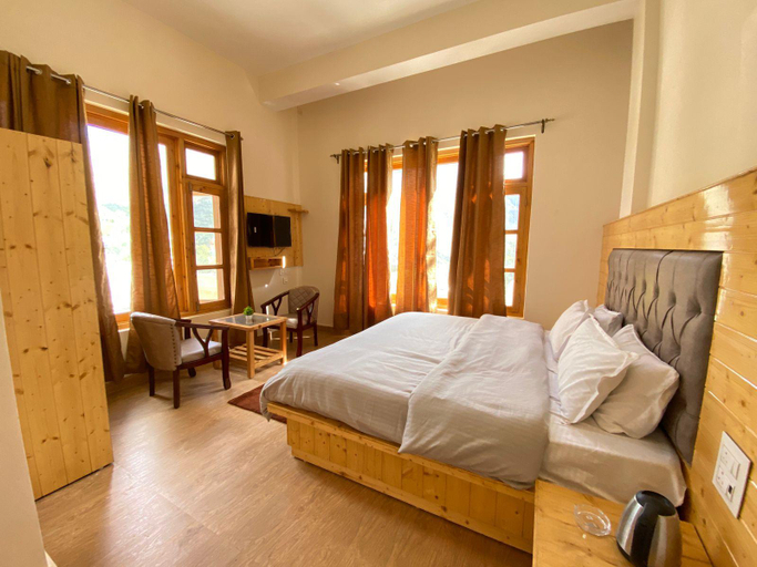 Bedroom 1, Yolax hotel , Lahul & Spiti