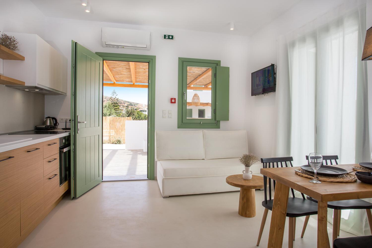 Others 5, Onar Villas Skyros, Central Greece