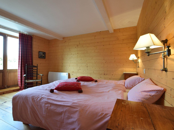 Rural renovated farmhouse with large garden, Luxembourg