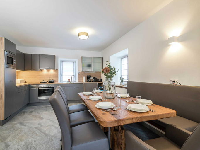 Others 4, Premium Maisonette Near ski Resorts, Tamsweg