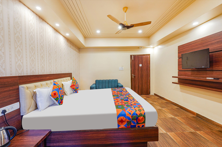 Bedroom 2, FabHotel Grand View Inn, Bangalore