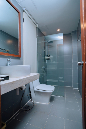 Bathroom 5