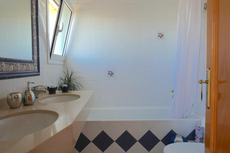Bathroom, Habitacion Atalaya, Barcelona