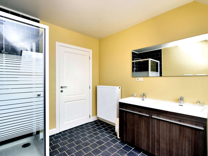 Bathroom 5, Hastiere Meuse Valley View, Namur