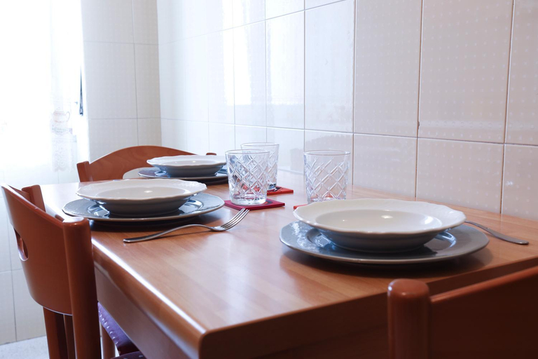 Others 3, Bright Apartment near the sea with parking, Salerno
