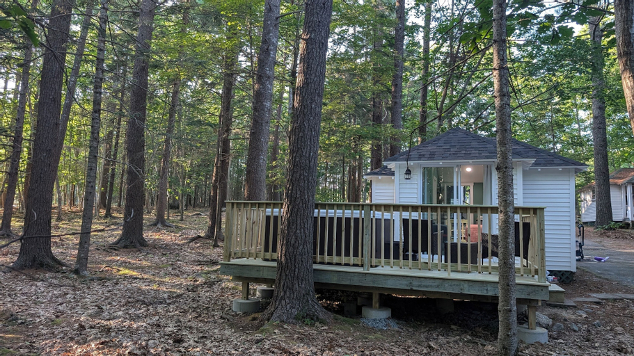 Exterior 3