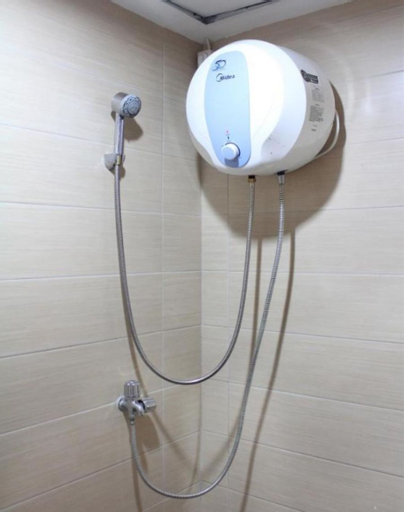 Bathroom 4