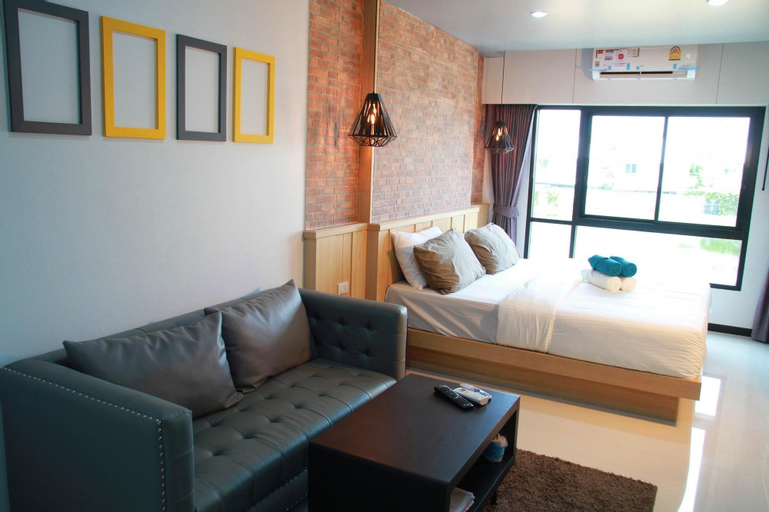 Bedroom 23