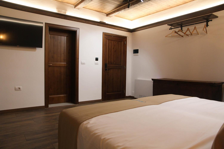 Bedroom 3, Kruja Albergo Diffuso , Inside Kruja Castle, Krujës