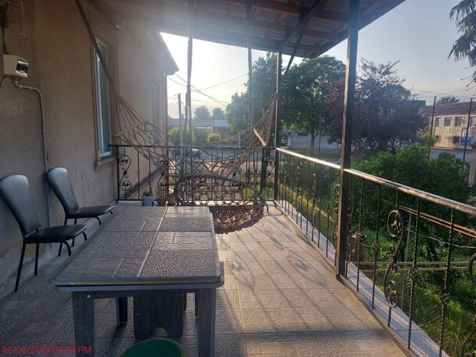 Exterior & Views, Eye Hostel, Zugdidi
