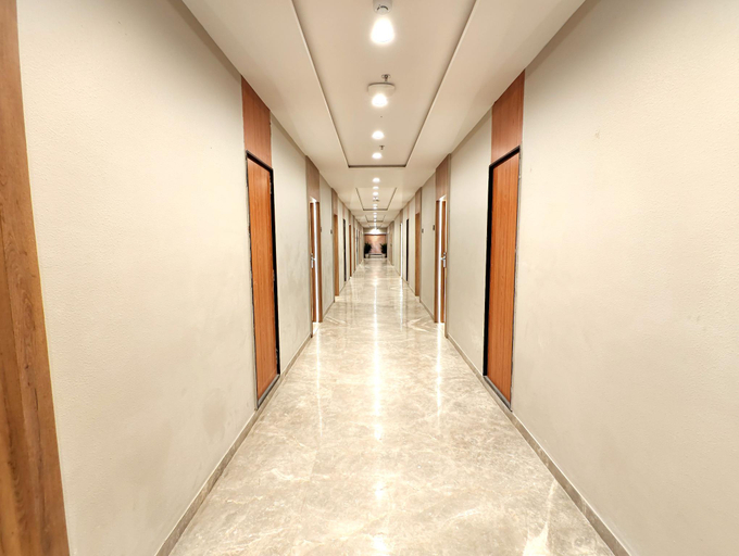 Public Area 3, The Sky Imperial Hotel Kailash, Jamnagar