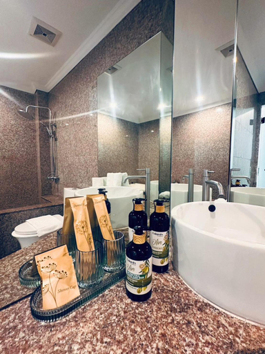 Bathroom 4, Ocean Pie Phuket - Adult Only, Phuket Island