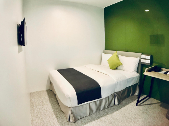 Bedroom 18