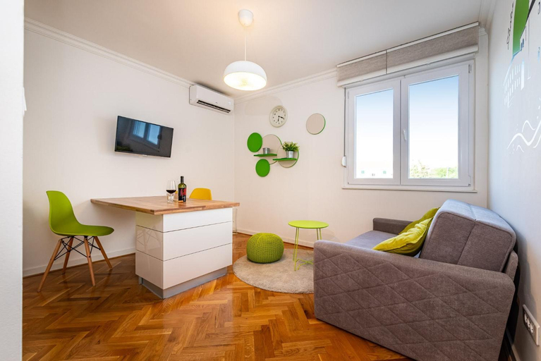 Others 4, Apartment DA, Zadar