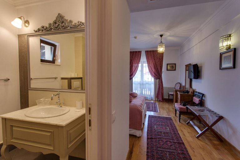 Bathroom 4, Casa Din Bran-Inn Center, Bran