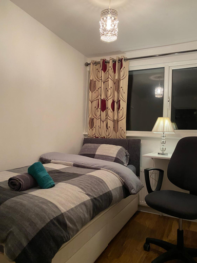 Others 5, 1 Cozy Single Bedroom With Hot Drinks, Wokingham