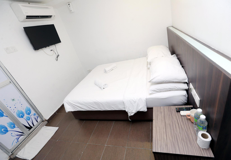 Bedroom 9