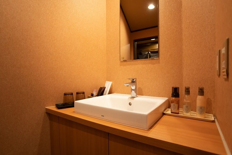 Bathroom 3