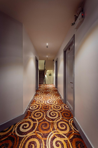 Public Area 2, Golden Star Hotel & Apartment, District 7