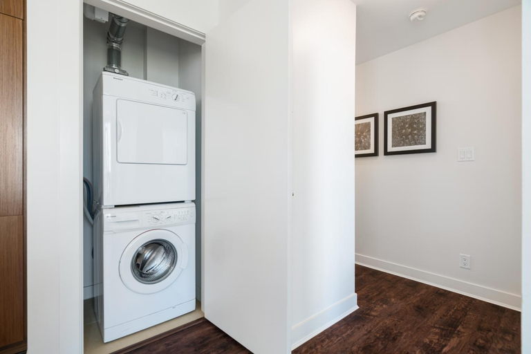 Bathroom 5, Level Vancouver - Yaletown Seymour, Greater Vancouver