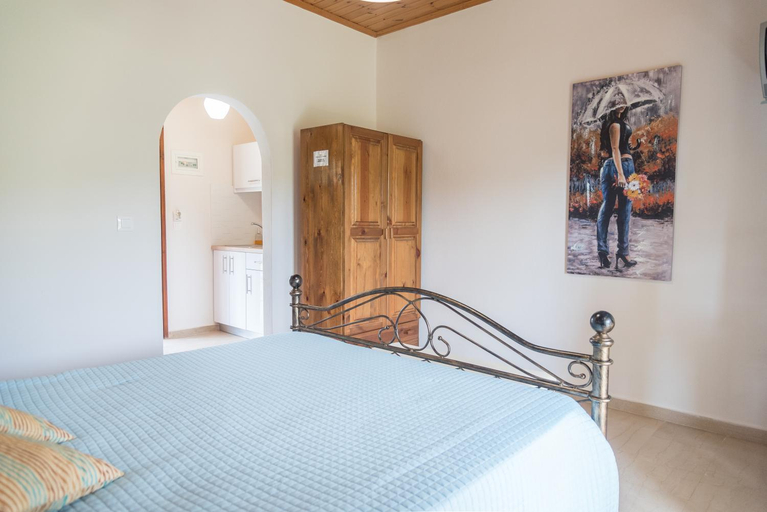 Bedroom 3, Nikos & Vivi Studios, Ionian Islands