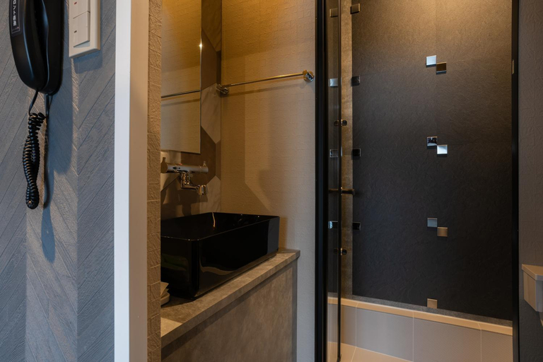 Bathroom 4, pinpon hotel, Shūnan