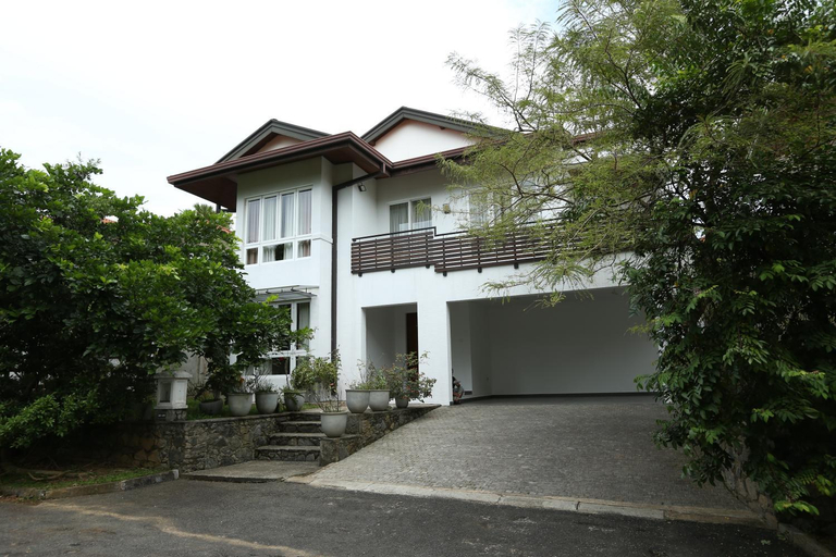 Others 3, Eden Gardens Residence, Kaduwela