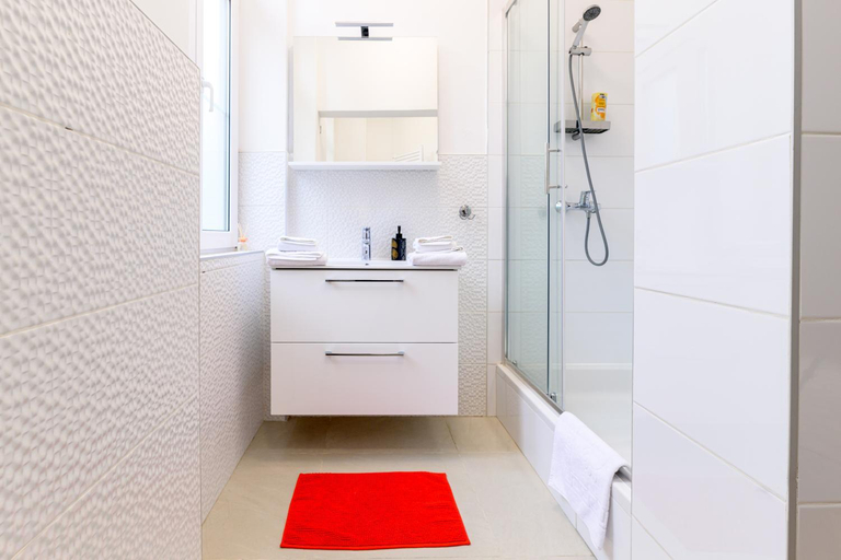 Bathroom 4, Crown Apartment, Zagreb
