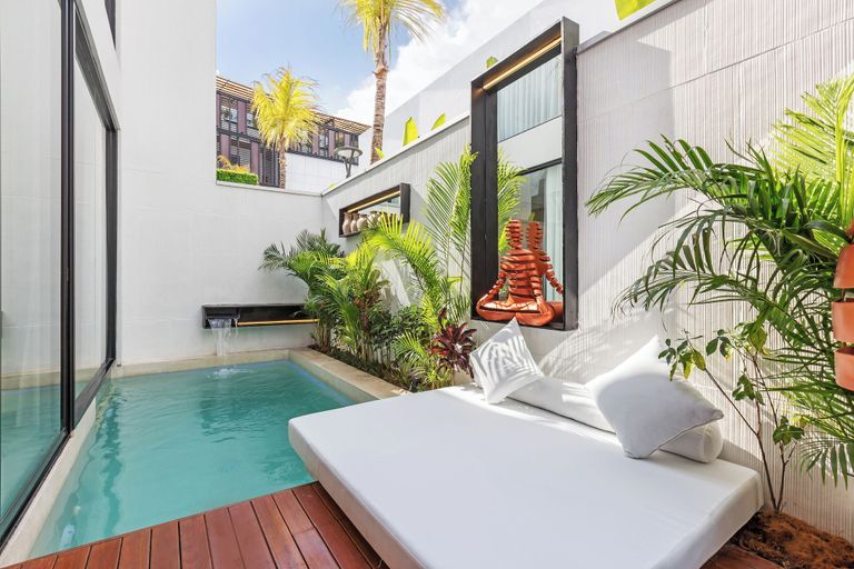 Swimming Pool 30