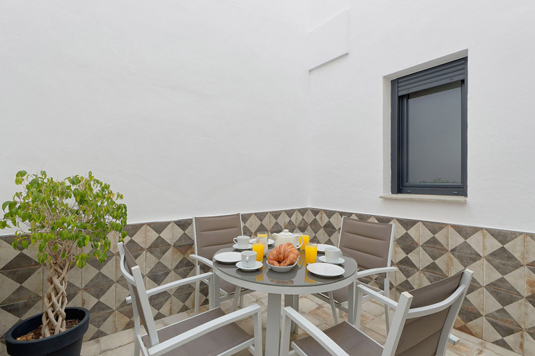 Courtyard 2, Solaga - Nueva Suites, Málaga