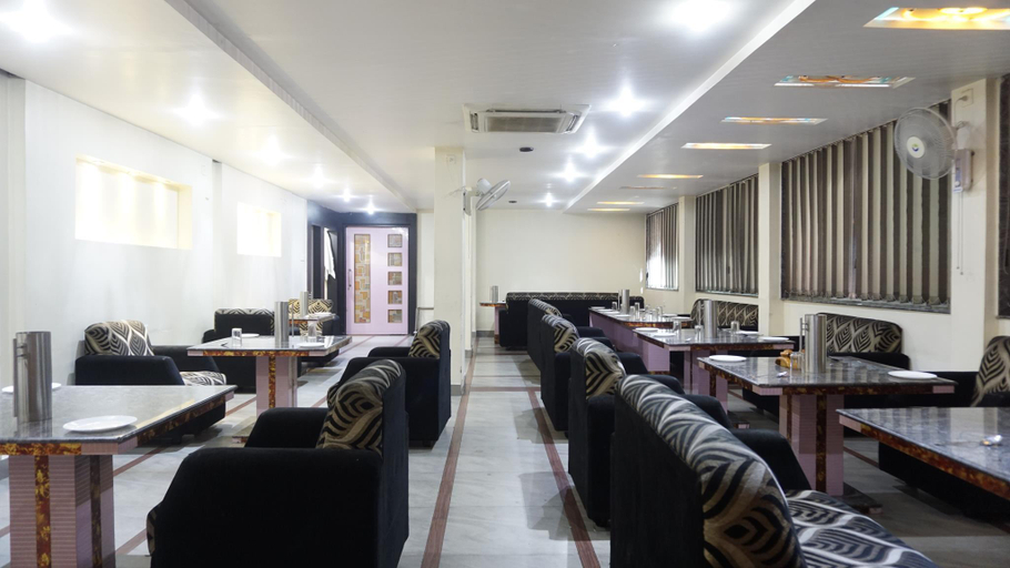 Food & Drinks 5, hotel mahamaya, Satna