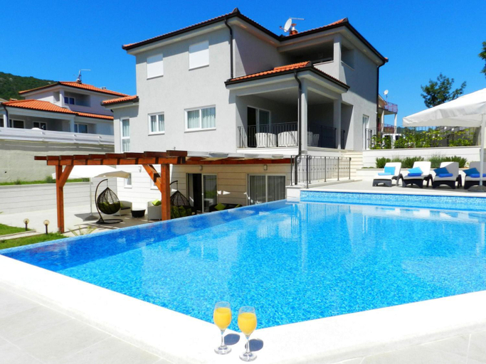 Sport & Beauty, YourCroatiaHoliday - Villa with 6 rooms, Raša