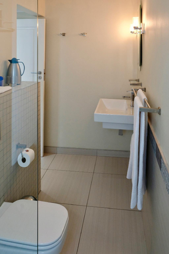 Bathroom 3
