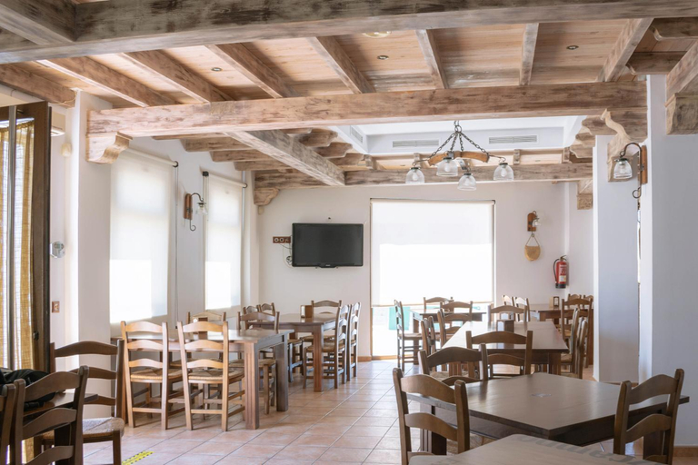 Food & Drinks 5, Rio Salado Conil Hostal, Cádiz