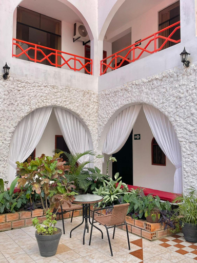Others 2, Hotel Firenze, San Martín