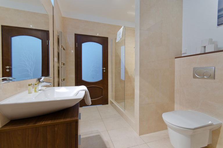 Bathroom 2, Imperial Apartments - Patio Mare, Sopot
