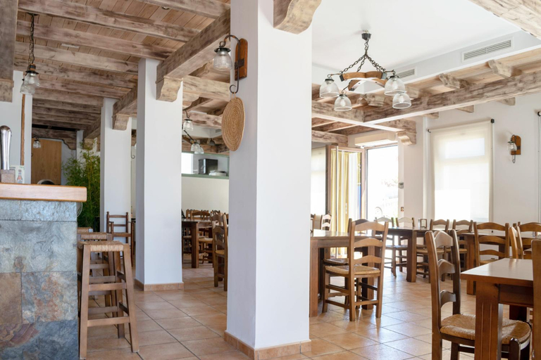 Food & Drinks 4, Rio Salado Conil Hostal, Cádiz