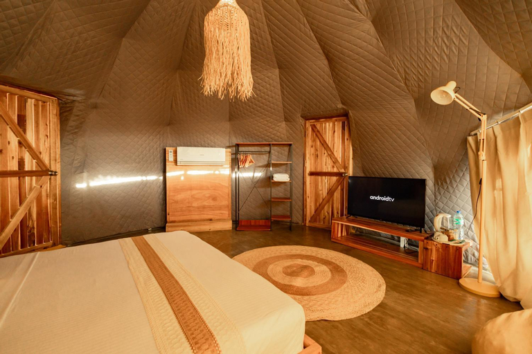 Bedroom 2, Domes and Dreams Lio Glamping, El Nido