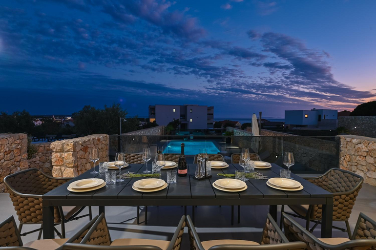 Others 3, Luxury Villas Great Escape & Noa, Novalja
