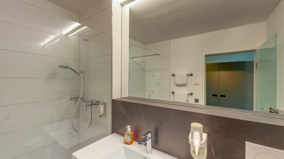 Bathroom 3, Saminapark Aparthotel & Boardinghouse, Feldkirch