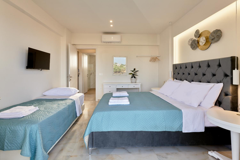 Others 5, New cozy apartments in Crete Coast with pool and dining area, Crete