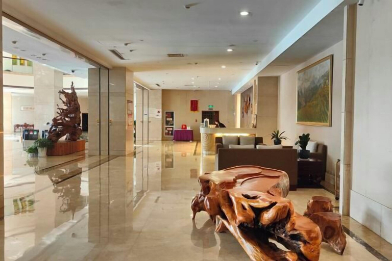 Others 5, Oriental Hotel (Kaihua Linhu Road), Quzhou