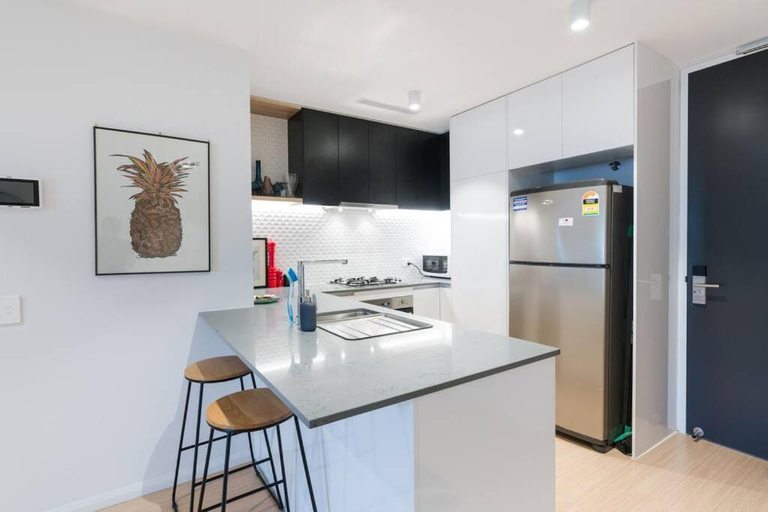 4, West End Executive Suite, on the Brisbane River., Brisbane