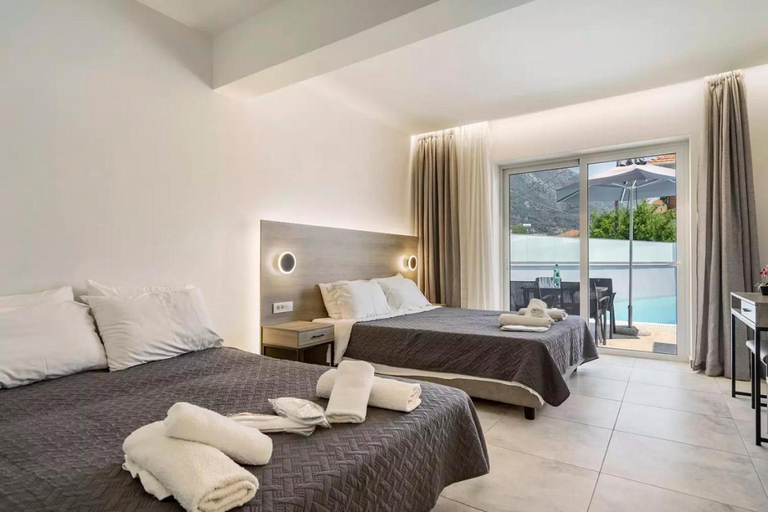 Bedroom 3, BLUE STAR APARTHOTEL, Ionian Islands