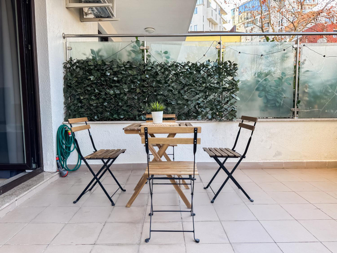 Others 5, Garden Apartment - Herastrau Park 3min Walk, Municipiul Bucuresti