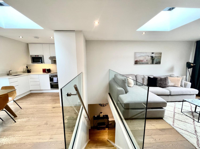 Others 2, Drury Lane Residences, London