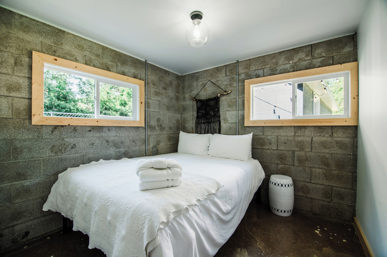 Bedroom 2, The Cottage, Antrim